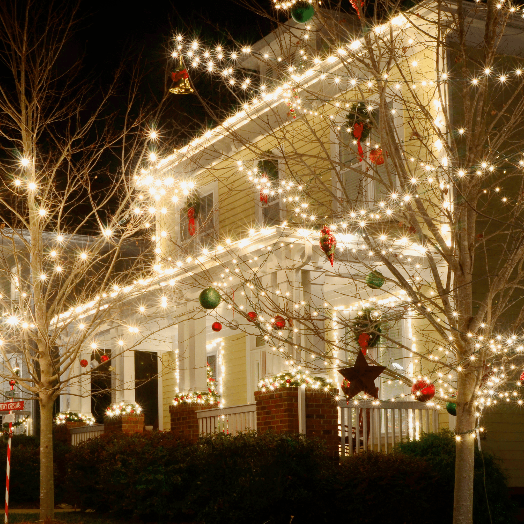 Holiday seasonal decor